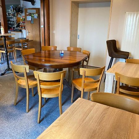 Hotel Gasthof Engel Kleinlutzel Екстер'єр фото